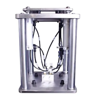 Стандартное пневматическое зажимное приспособление с полным защитным ограждением